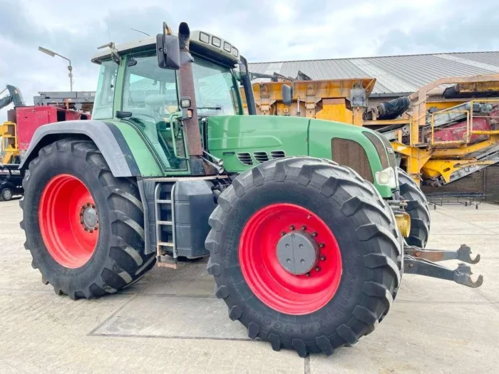 Fendt 924 Vario TMS – Tractor Agrícola de 253 CV – Año 2005
