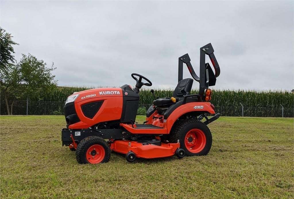 Kubota BX1880 4x4 – Tractor Compacto de 18 CV – Año 2019 – 28 Horas
